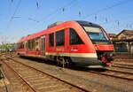 Der Dieseltriebwagen 640 014 (95 80 0640 014-6 D-DB ABp) ein Alstom Coradia LINT 27 der 3-Länder-Bahn (DB Regio NRW) ist am 23.04.2011 beim Hbf Siegen abgestellt.