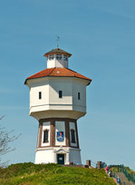 Verschiedenes/498446/-der-1909-erbaute-wasserturm-langeoog . Der 1909 erbaute Wasserturm Langeoog ist das Wahrzeichen der deutschen Nordseeinsel Langeoog. 05.05.2016 (Hans) 