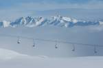 Blick auf die ausnahmsweise nebelumhüllten Walliseralpen.
Sogar den Skifahrern war es zu neblig.
(28.01.2009)