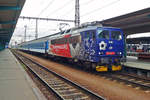 Am 5 Juni 2013 macht 163 043 in Pardubice hl.n.